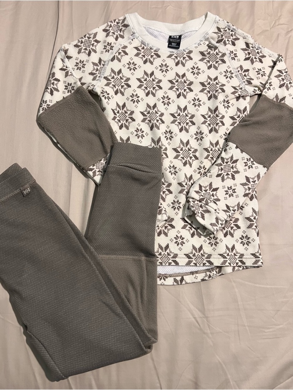 Helly Hansen Lifa Merino Wool Base Layer - Size 7